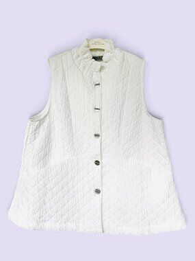 Chalet et ceci White Quilted Vest